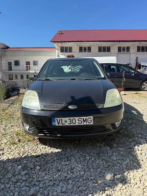2004 Ford fiesta 1.4 mpi 4.000 RON - imagine 5