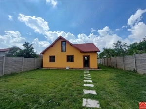 Casa finisata modern in Vinga - imagine 2