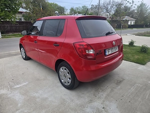 Skoda Fabia 2010 -Provenienta Porsche Ro-Economica 1200-benz Euro 4.Pret 2150 Euro  Nr km 150000 - imagine 5