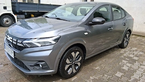 Dacia Logan Ediție Aniversară 2025 - imagine 3