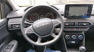 Dacia Logan Ediție Aniversară 2025 - imagine 7