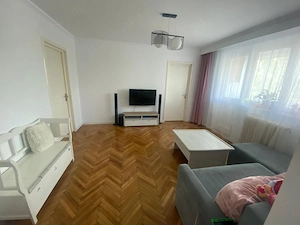 Apartament 3 camere de vanzare