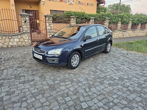 Ford Focus 1,6 i Benzină Anul 2006 Înmatriculat  - imagine 4
