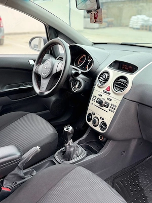 Opel Corsa 1.3 CDTI Cosmo   - imagine 15