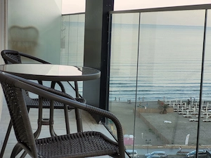 Apartament de vanzare prima linie la mare