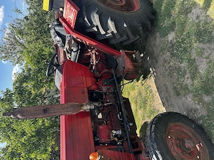 Vand Tractor UTB 550  - imagine 2