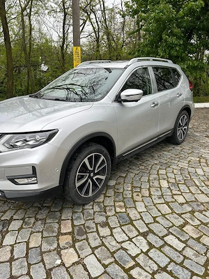 Nissan X-Trail 7 locuri