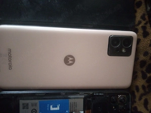 telefoane defecte