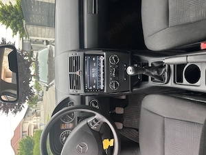 Vând Mercedes A160,benzină 1,6 ,decembrie 2010 - imagine 2