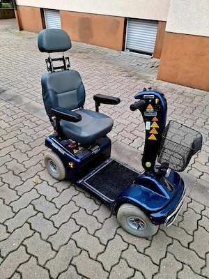 Scuter Electric Pentru Persoane Cu Dizabilități 