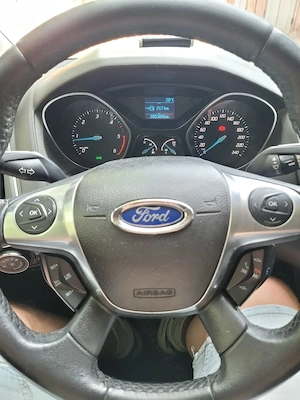Vand Ford Focus mk3 1.6 TDci - imagine 3