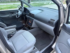 Volkswagen Sharan 1.9 Tdi-116 Cp- 4Motion - imagine 10