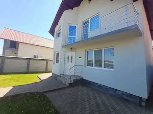 Casa de vanzare 