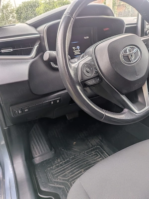 Vand Toyota Corolla 2019 53000km 1.8 hybrid 122 cp - imagine 7