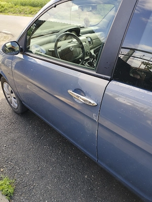 Lancia Ypsilon an 2005 1.4 benzina - imagine 10