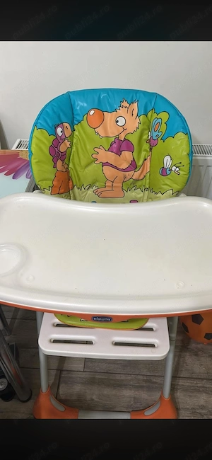 Scaun de masa bebe chicco
