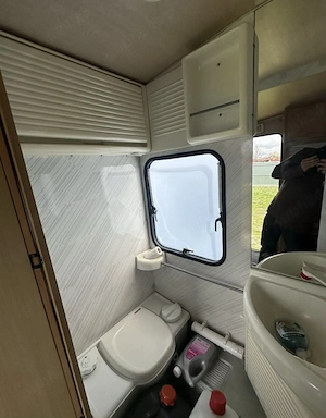 Rulota europeana Adria Optima 440 2 zone dormit înmatriculată. - imagine 8