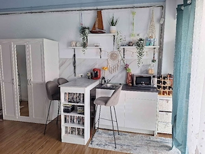 Apartament Studio prima linie la mare - imagine 4