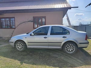 Vând Volkswagen BORA - imagine 5