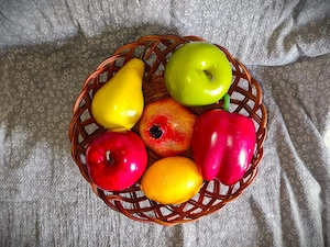coș cu fructe   legume artificiale - decorațiune retro - imagine 3