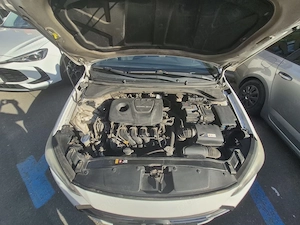 Hyundai Elentra - imagine 3