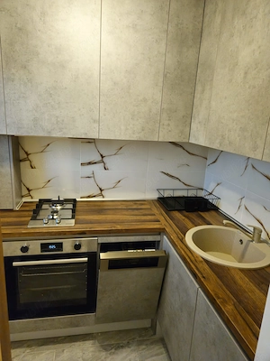 Inchiriez garsoniera Marasti disponibila 1 Iunie
