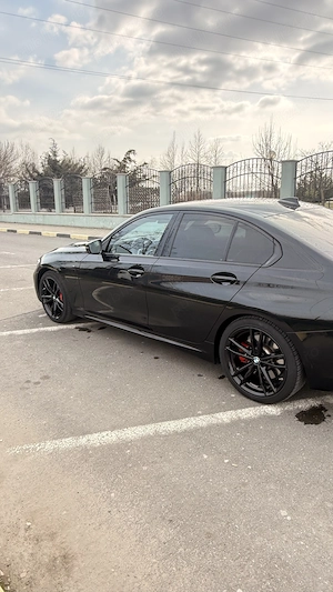 Bmw g20 330E 2021 Xdrive Hybrid - imagine 5