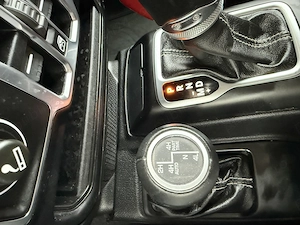 Jeep Gladiator 3.0disel 264 cp - imagine 16
