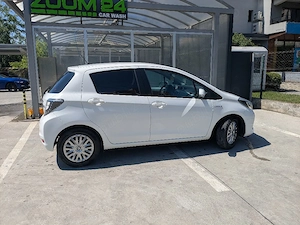 Toyota Yaris Hybrid 2013 - imagine 2