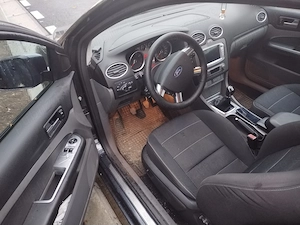 Vand Ford Focus 2 Facelift, 1.6 benzina, 2008, Navigatie android,clima - imagine 6