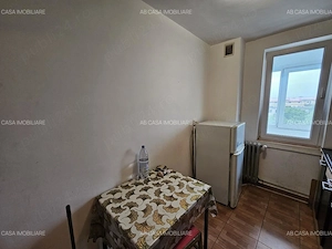 Ocazie Apartament 3 camere, decomandat, etajul 5 din 10, Șagului colț cu Rebreanu - imagine 5