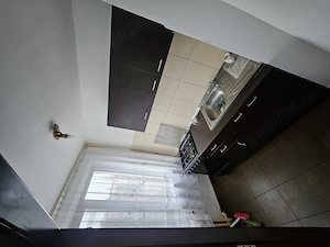 Inchieriez garsoniera g2 et4...este curata si recent renovata - imagine 2