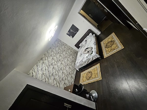 Inchieriez garsoniera g2 et4...este curata si recent renovata