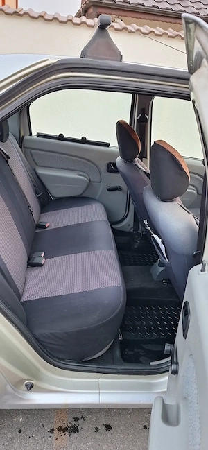 Vând Dacia Logan 2006 1.6 mpi - imagine 6