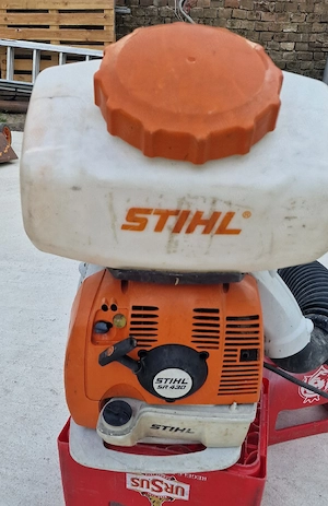 Atomizor Stihl SR 430 cum se vede in poze - motor functional sau dezmembrez solo cifareli