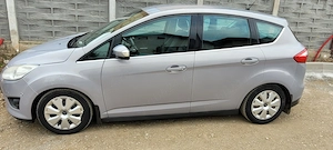 Vand Ford C-max Titanium an 2011, motor 1.6 ecoboost benzina 150 CP. Pret 6.000 Eur. - imagine 4