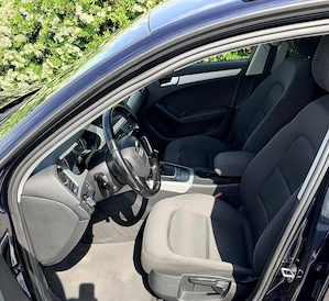 Audi A4 2010,2.0 diesel,143 cp,Euro 5 recent adus! - imagine 7