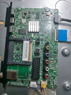 Dezmembrez tv Samsung ue40j5100