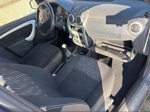 dacia logan e5
