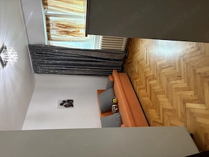 Alba Iulia Vand apartament 3 camere decomandat - imagine 2