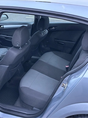 Opel Astra H - 1.7 CDTI - 2006 - 270k Km - Clima - Computer de bord - Comenzi pe volan  - imagine 4