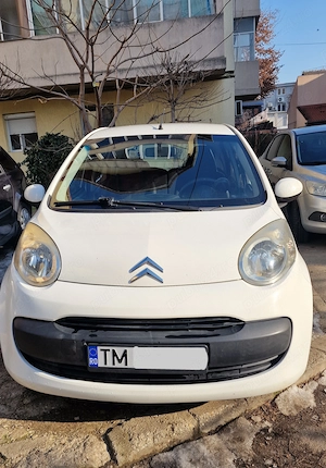 Vând Citroen C1 din 2008,consum mic, motor 1.0 benzina,aer condiționat  - imagine 2