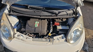 Vând Citroen C1 din 2008,consum mic, motor 1.0 benzina,aer condiționat  - imagine 7