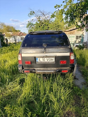 Ssangyong Musso pick up, 4x4, anul 2005, 291000 km. - imagine 4