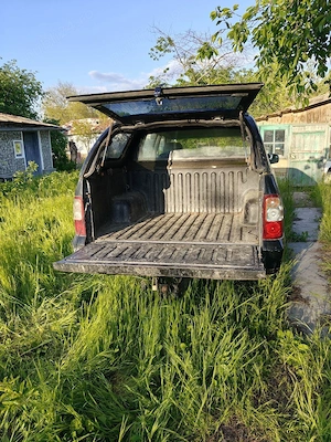 Ssangyong Musso pick up, 4x4, anul 2005, 291000 km. - imagine 5