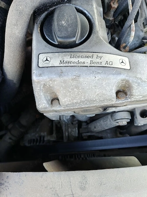 Ssangyong Musso pick up, 4x4, anul 2005, 291000 km. - imagine 10