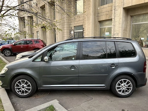 Vand VW Touran 2007 1,9 TDI - imagine 7