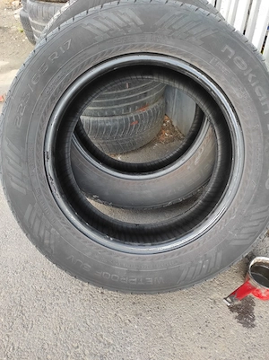 anvelope 225/65 R17 SUV NOKIAN vara - imagine 3