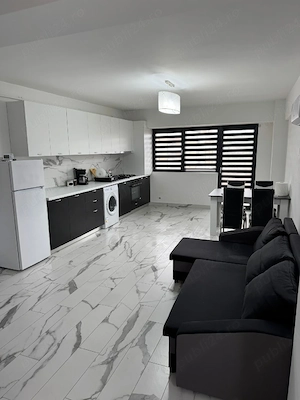inchiriez apartament 3 camere! - imagine 2