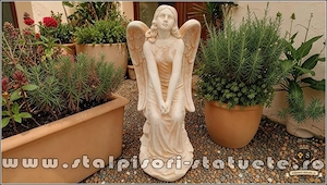 Statuetă îngeraș mare, galben patinat, model S9.